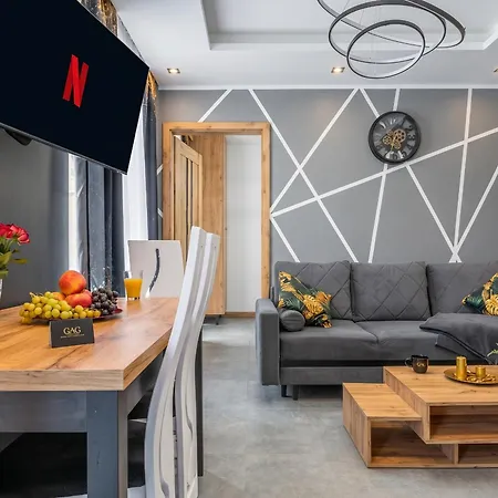 Ksiezycowe By Golden Villas&24d 아파트 *